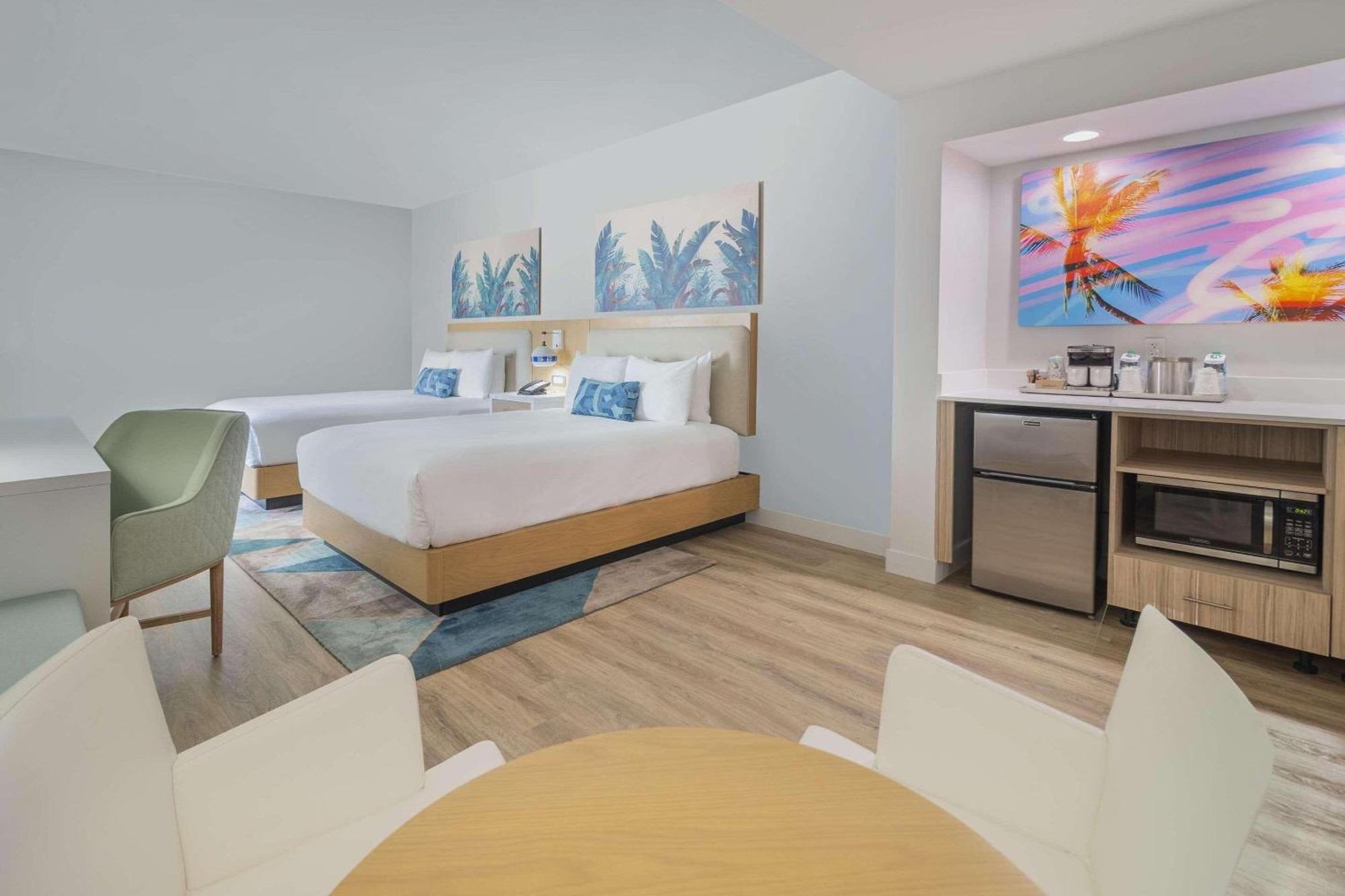 Radisson Resort マイアミビーチ エクステリア 写真